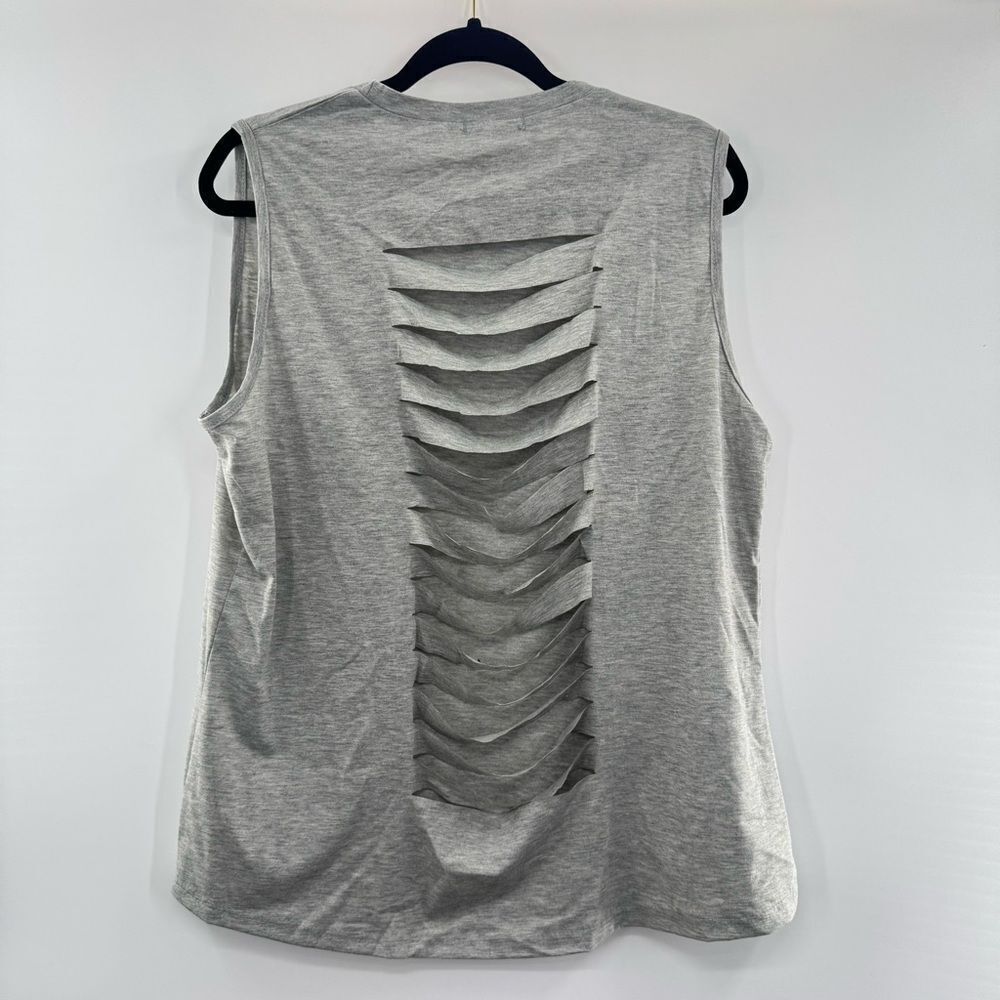 3For$20 Easther Gray Open back sleeveless Top size XXL